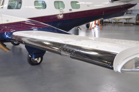 1973 A60 Beechcraft Duke - Image 9